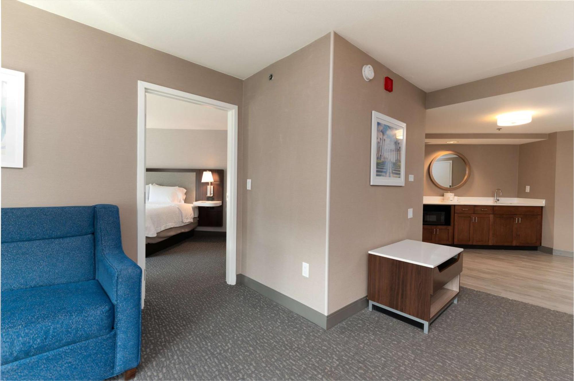 Hampton Inn & Suites Arlington Crystal City Dca Buitenkant foto