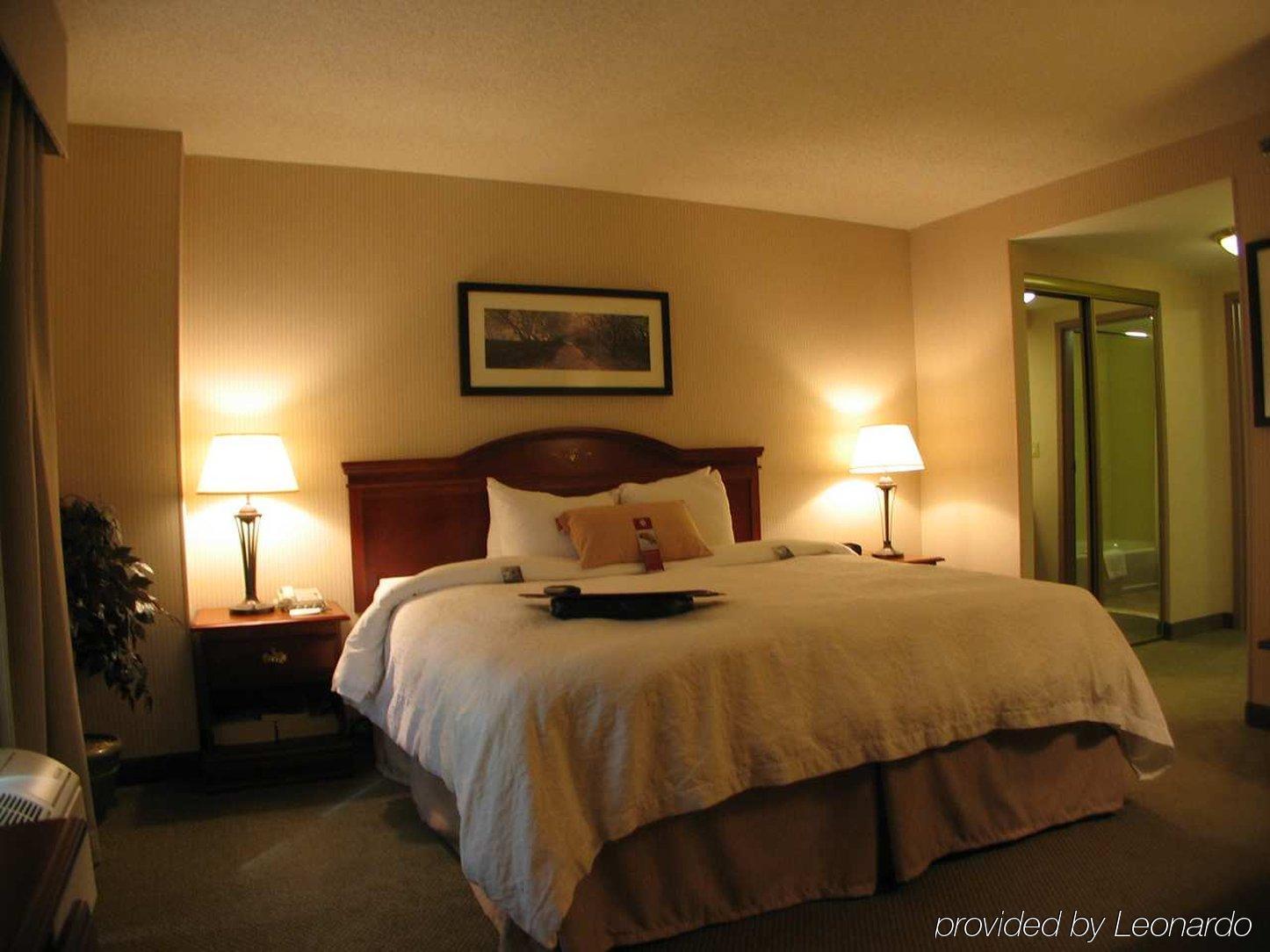 Hampton Inn & Suites Arlington Crystal City Dca Kamer foto